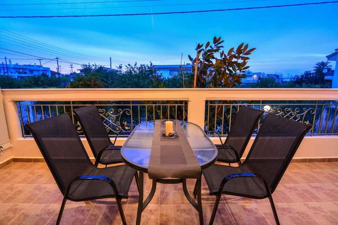 Theoni'S Apartments 西洛卡特伦 外观 照片